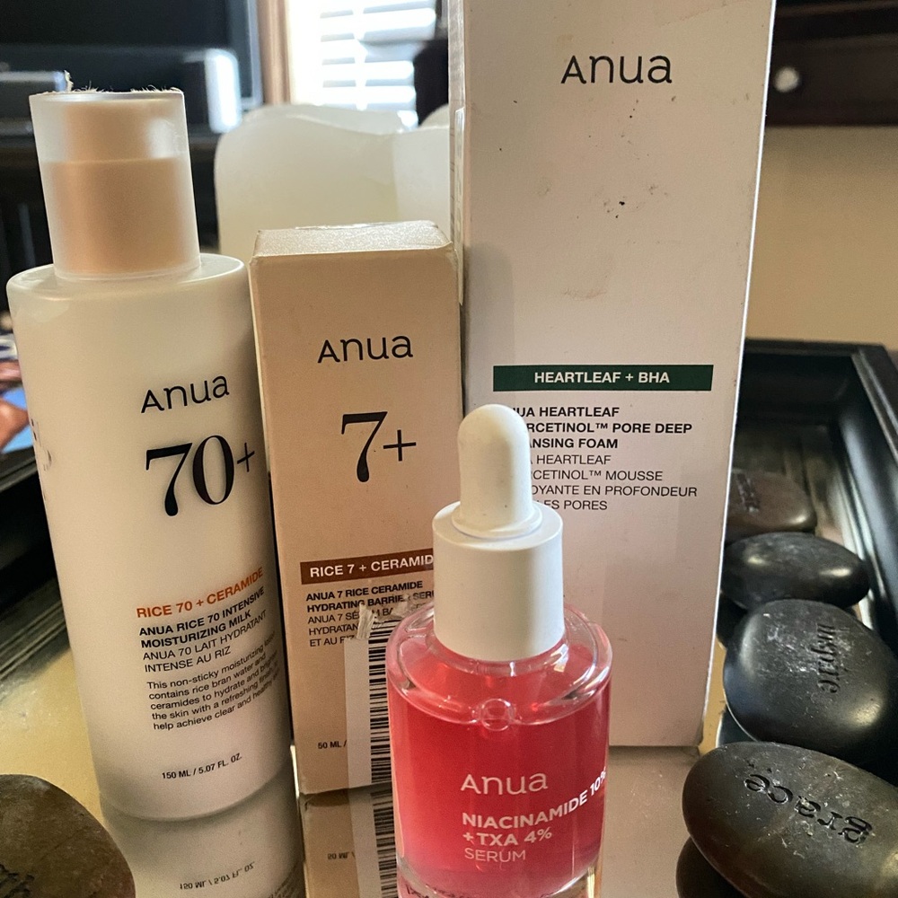 Anua Bundle- Niacinamide + TXA Serum - Pink, 70+, 7+ and Heartleaf Cleanser